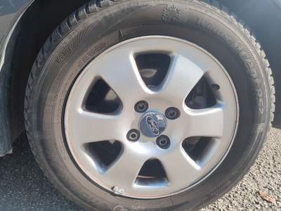 Ford Focus unico proprietario, non fumatore, ottimo stato Grigio usata giulianova