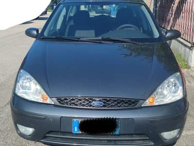 Ford Focus unico proprietario, non fumatore, ottimo stato Grigio usata giulianova