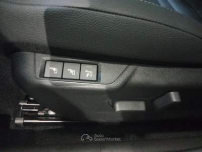 Jeep Avenger 1.2 Turbo MHEV Summit Tetto& pelle & convenience Grigio usata Melegnano
