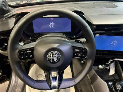 Alfa Romeo Junior 1.2 145 CV Hybrid  Sport Speciale techno&Tetto. Nero usata Melegnano