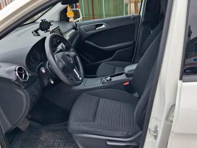 Mercedes-Benz Classe B B 180 BlueEFFICIENCY Premium usata FERRARA