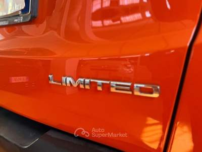 Jeep Renegade 4WD Active Drive Limited Arancione usata Vercelli