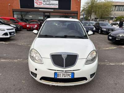 Lancia Ypsilon II 2009 1.2 8v Argento *PER NEOPATENTATO* Bianco usata Inzago