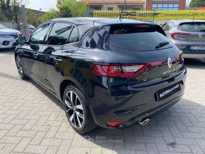 Renault Mégane Megane IV 2016 1.5 blue dci Intens 115cv edc my19 Nero usata Arcore