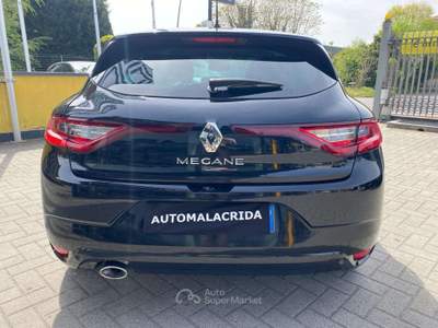 Renault Mégane Megane IV 2016 1.5 blue dci Intens 115cv edc my19 Nero usata Arcore