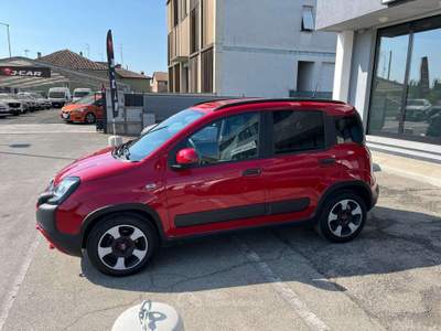 Fiat Panda Panda III 2021 Cross 1.0 firefly hybrid City Cross s Rosso usata Calerno di Sant'Ilario d'Enza