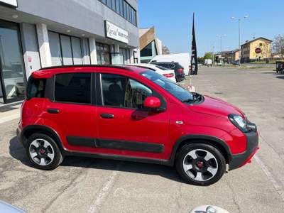 Fiat Panda Panda III 2021 Cross 1.0 firefly hybrid City Cross s Rosso usata Calerno di Sant'Ilario d'Enza