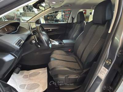Peugeot 5008 BlueHDi 130 Allure EAT8 S/S aut. Grigio usata Rovigo