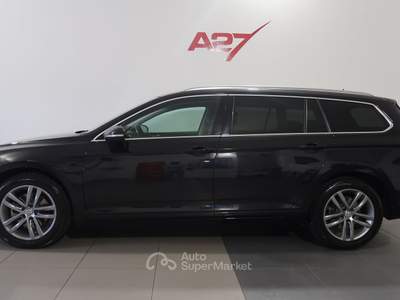 Volkswagen Passat Variant 2.0 TDI SCR 122 CV EVO DSG Business Nero usata VILLORBA