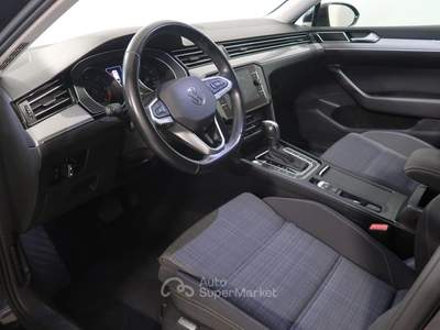 Volkswagen Passat Variant 2.0 TDI SCR 122 CV EVO DSG Business Nero usata VILLORBA