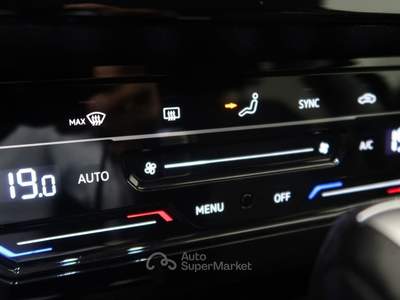 Volkswagen Passat Variant 2.0 TDI SCR 122 CV EVO DSG Business Nero usata VILLORBA