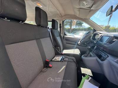 Opel Vivaro  Bianco usata ANGRI