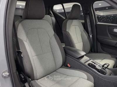 Volvo XC40 XC40 1.5 t2 Core Autocarro (N1) Argento usata Milano