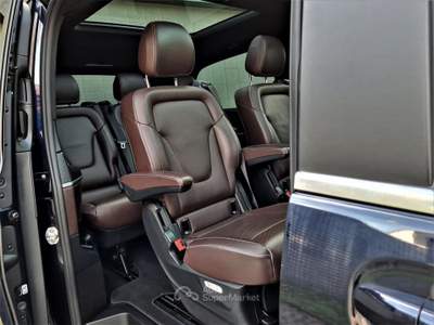Mercedes-Benz Classe V Long Exclusive AMG 7 Posti Blu/Azzurro usata Argenta