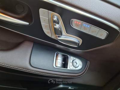 Mercedes-Benz Classe V Long Exclusive AMG 7 Posti Blu/Azzurro usata Argenta