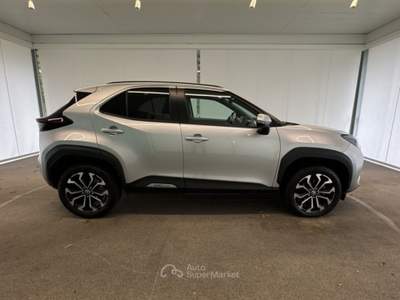 Toyota Yaris Cross 1.5H Trend E-CVT Grigio usata Napoli