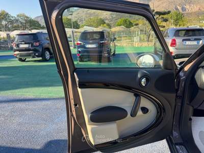 MINI Cooper Countryman 2.0 SD Marrone usata Aquino
