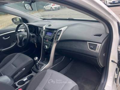 Hyundai i30 I30 wagon 1.6 crdi Comfort 110cv Bianco usata Agliana