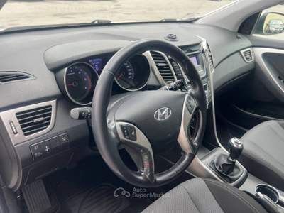 Hyundai i30 I30 wagon 1.6 crdi Comfort 110cv Bianco usata Agliana
