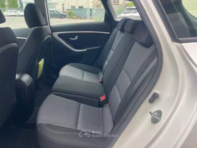 Hyundai i30 I30 wagon 1.6 crdi Comfort 110cv Bianco usata Agliana
