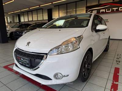 Peugeot 208 1.2 vti 12v Allure 5p usata Mozzo