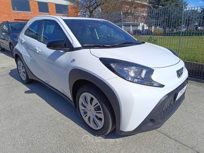 Toyota Aygo Toyota AygoX 5porte Active 1.0 VVT-i 72cv Bianco usata Villanova d'Asti