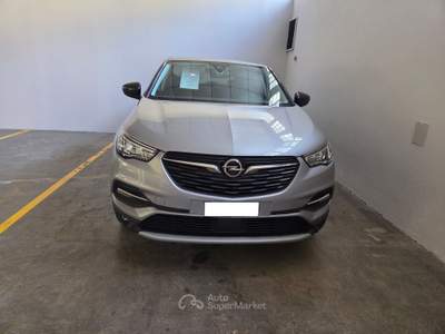 Opel Grandland in ottimo stato usata Cento