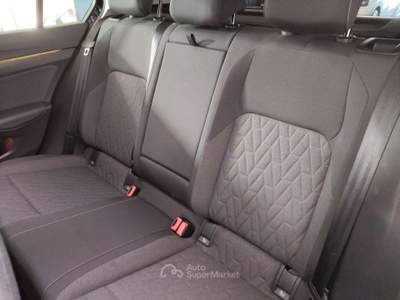 Volkswagen Golf Golf VIII  2.0 tdi Life 115cv Nero usata Bologna