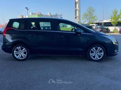 Peugeot 5008 2.0 HDi 163CV Cambio Aut. Allure Nero usata Savignano sul Rubicone