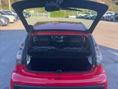 Citroen C1 1.0 e-VTi 68 airdream 5 porte Feel Rosso usata San Gregorio Magno