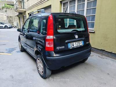 Fiat Panda 1.2 Dynamic Natural Power Nero usata Genova