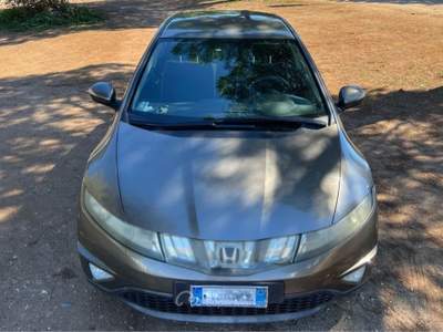 Honda Civic Honda Civic 2.2 i-ctdi Exclusive LE Bronzo usata Roma