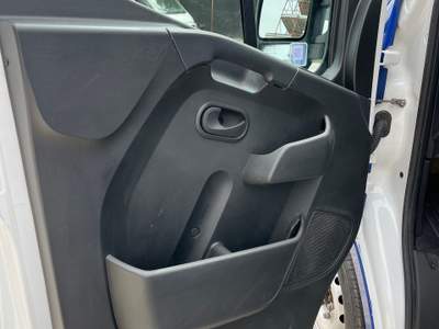 Nissan Interstar Nissan interstar 2.3 diesel usata Caulonia