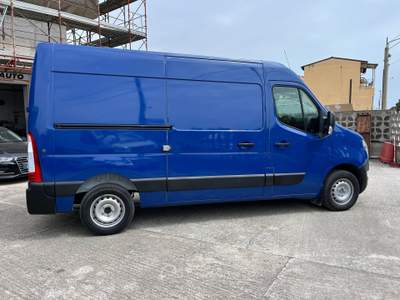 Nissan Interstar Nissan interstar 2.3 diesel usata Caulonia