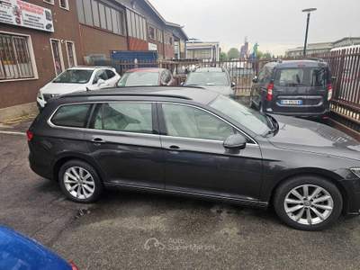 Volkswagen Passat Carrozzeria perfetta, tenuta in box Nero usata San Giuliano Milanese