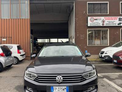 Volkswagen Passat Carrozzeria perfetta, tenuta in box Nero usata San Giuliano Milanese