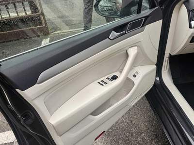 Volkswagen Passat Carrozzeria perfetta, tenuta in box Nero usata San Giuliano Milanese