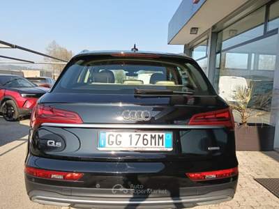 Audi Q5 40 TDI 204 CV quattro S tronic (PELLE+CERCHI 20) Nero usata Feltre