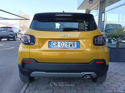 Jeep Avenger 1.2 Turbo 100 CV Altitude OK NEOPATENTATI Giallo usata Feltre
