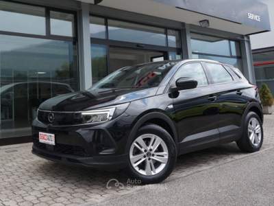 Opel Grandland 1.2 Turbo 12V 130 CV Business (OK NEOPATENTATI) Nero usata Feltre