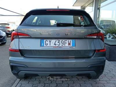 Skoda Kamiq 1.0 TSI 95 CV Selection OK NEOPATENTATI Grigio usata Feltre