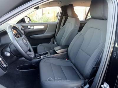 Volvo XC40 T4 Recharge Plug-in Hybrid OK NEOPATENTATI Nero usata Feltre