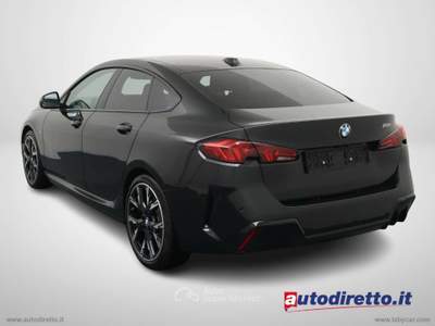 BMW Serie 2 220i 220 220 48V Gran Coupé MSport aut. Nero usata Bergamo