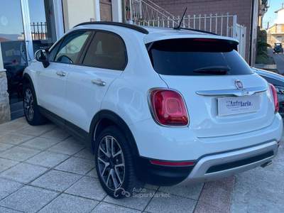 Fiat 500X Mjt 120CV Cross Plus Navigatore, Fari Bixeno, Cerchi da 18" Bianco usata COSOLETO