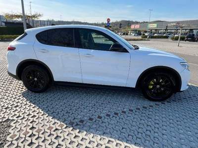 Alfa Romeo Stelvio 2,2 Turbodiesel 160cv RWD AT8 Super  Bianco usata Desenzano del Garda