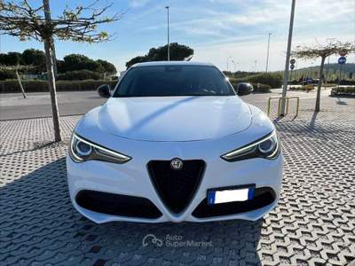 Alfa Romeo Stelvio 2,2 Turbodiesel 160cv RWD AT8 Super  Bianco usata Desenzano del Garda