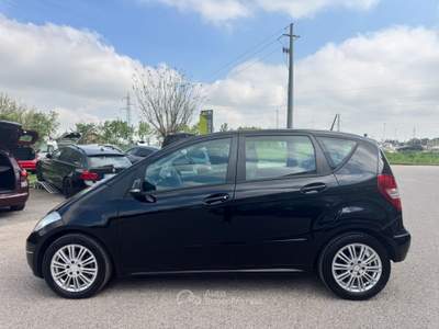 Mercedes-Benz Classe A A 180 CDI Avantgarde Neopatentati Unico Proprietario Nero usata Ravenna