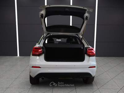 Audi Q2 Q2 1.6 TDI S tronic Design Bianco usata Pompei