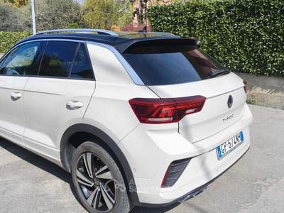 Volkswagen T-Roc PARI AL NUOVO - CONTATTAMI + INFO Argento usata FIRENZE