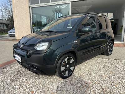 Fiat Panda Pandina 1.0 FireFly Hybrid 70 cv usata Terni